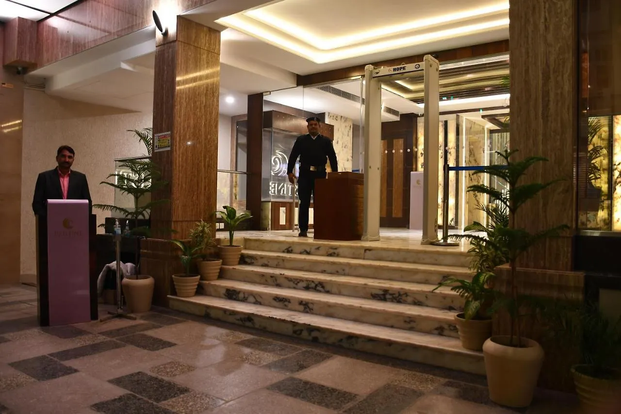Pristine Hotel, Varanasi Hotel
